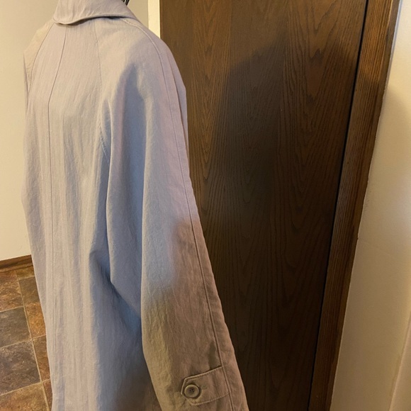 Beautiful London Fog Coat! - Picture 5 of 6